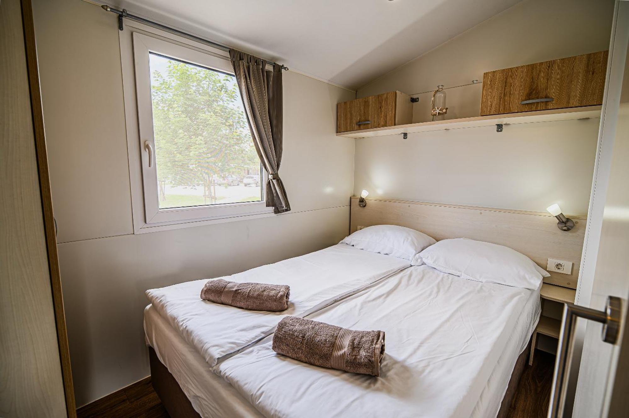 Lake View Mobile Homes With Thermal Riviera Tickets In Terme Catez Catez ob Savi Camera foto