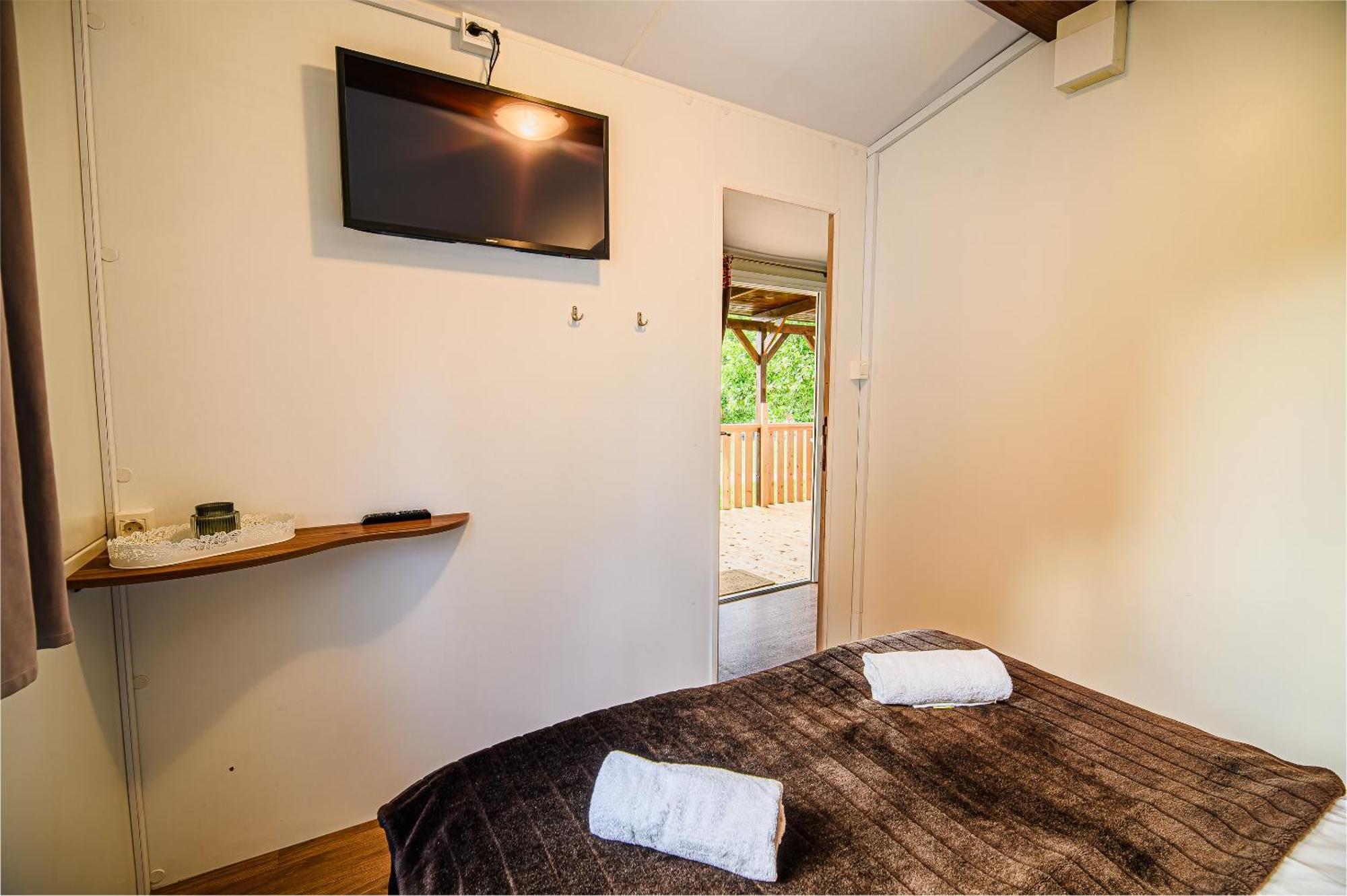 Lake View Mobile Homes With Thermal Riviera Tickets In Terme Catez Catez ob Savi Camera foto