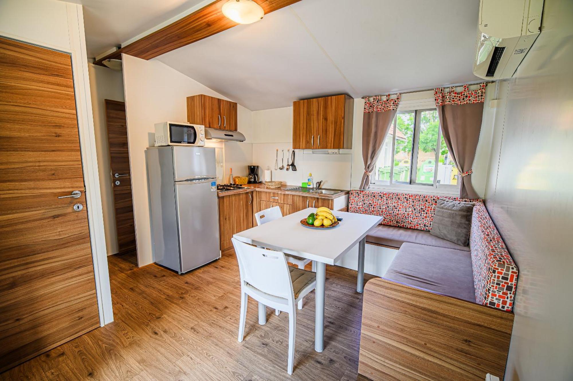 Lake View Mobile Homes With Thermal Riviera Tickets In Terme Catez Catez ob Savi Camera foto
