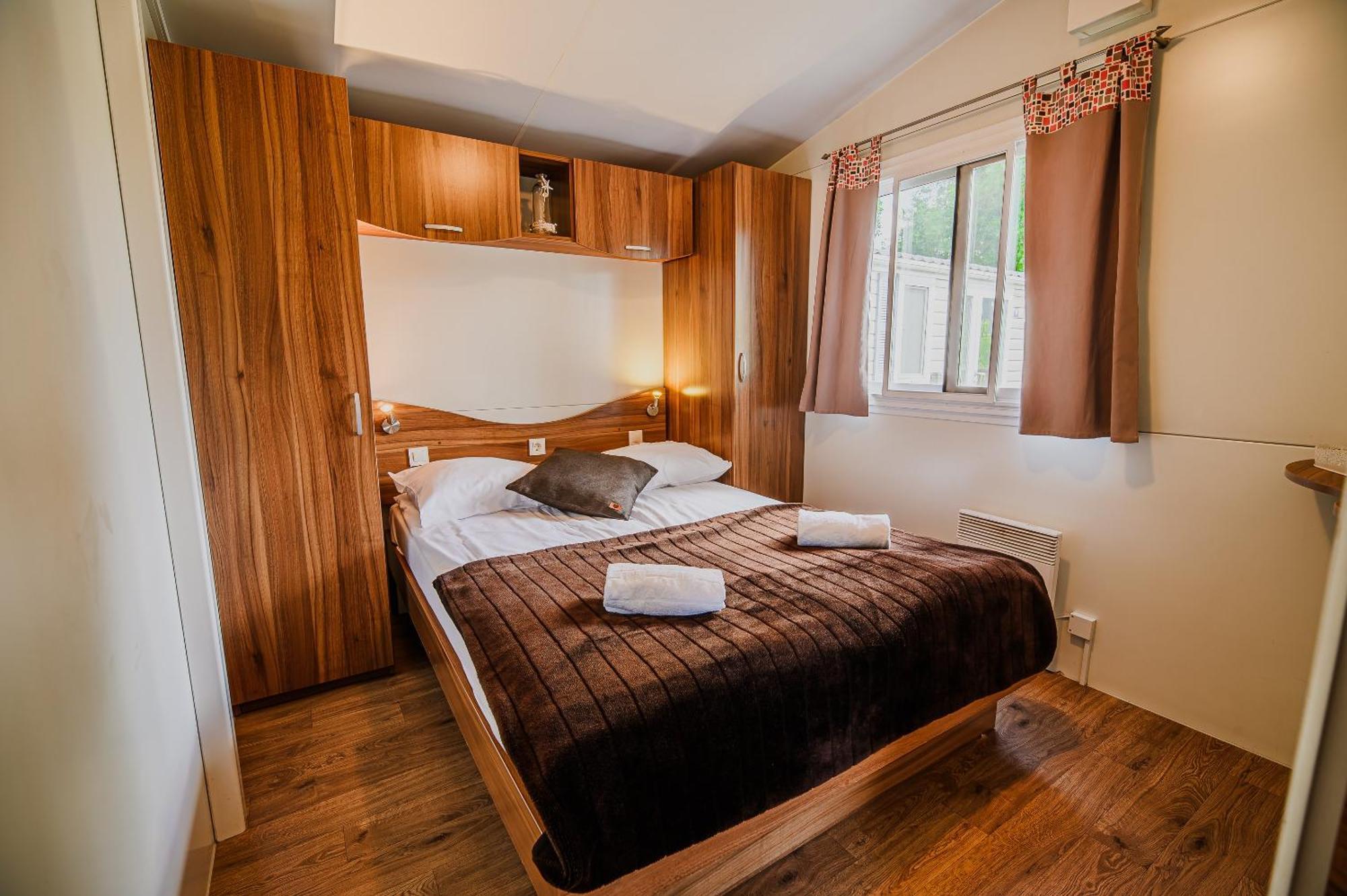 Lake View Mobile Homes With Thermal Riviera Tickets In Terme Catez Catez ob Savi Camera foto
